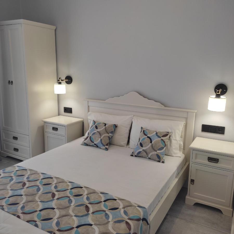 Pansion Nikos Apartman Patitíri Kültér fotó