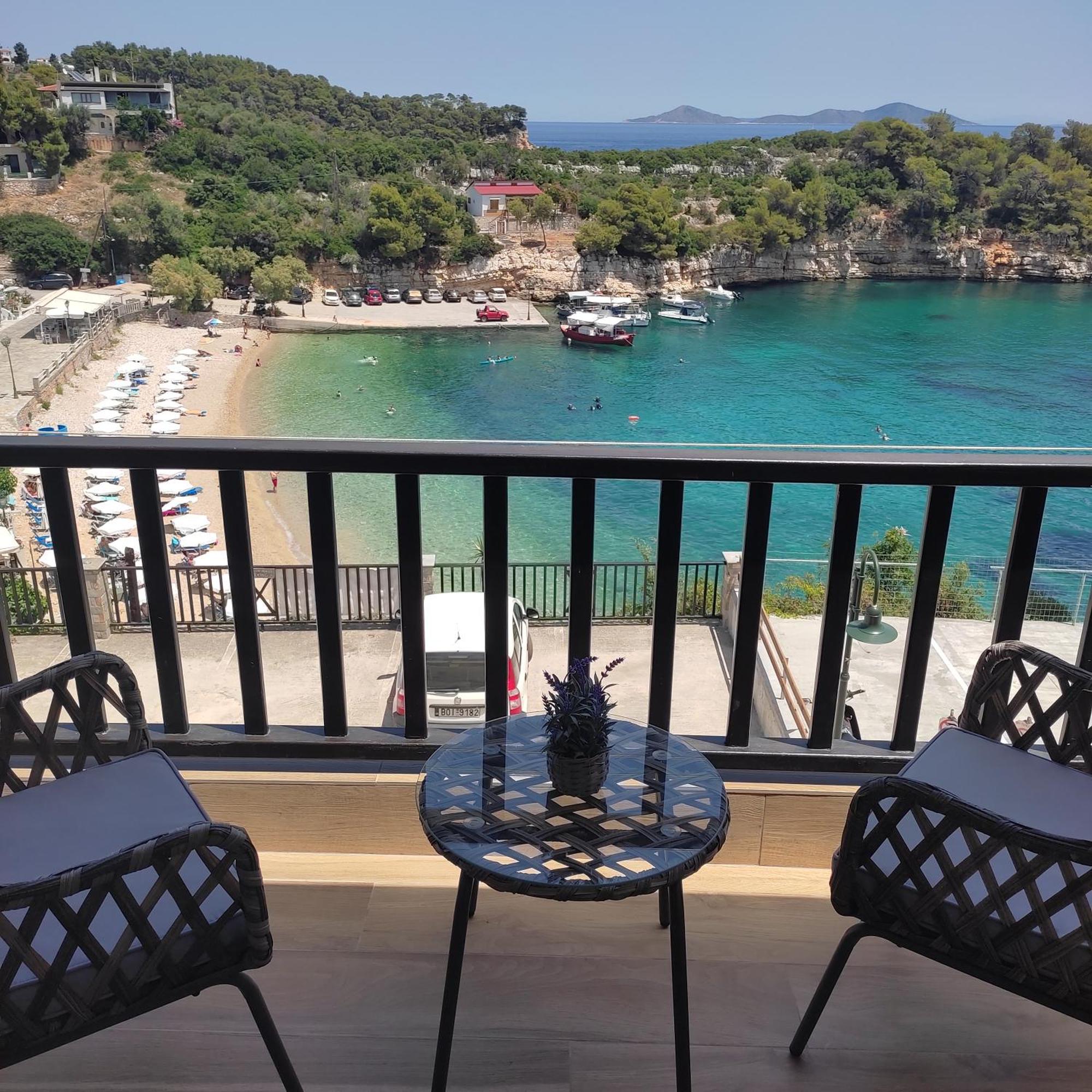 Pansion Nikos Apartman Patitíri Kültér fotó